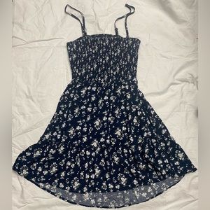 Hollister size L Small Floral Navy Blue Summer Dress